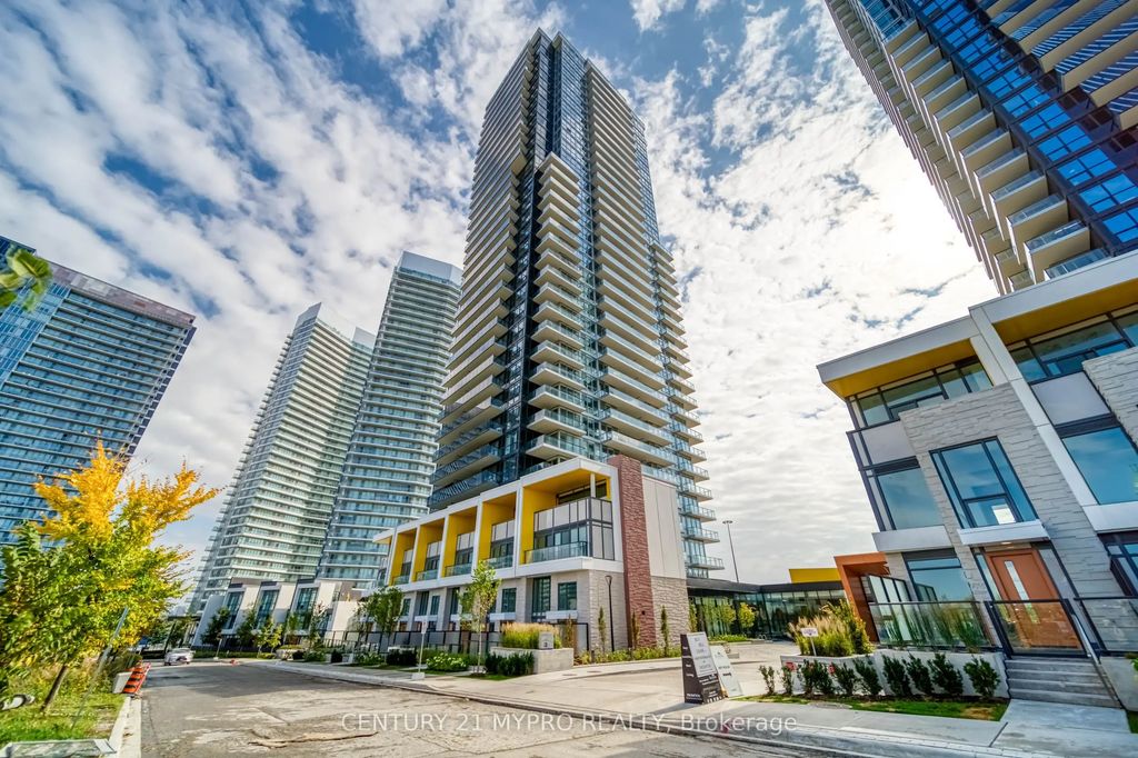 95 Mcmahon Drive 506, Toronto C15