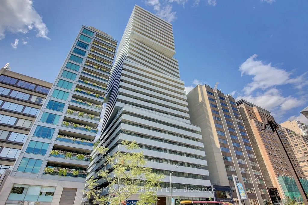 200 Bloor Street W 2201, Toronto C02