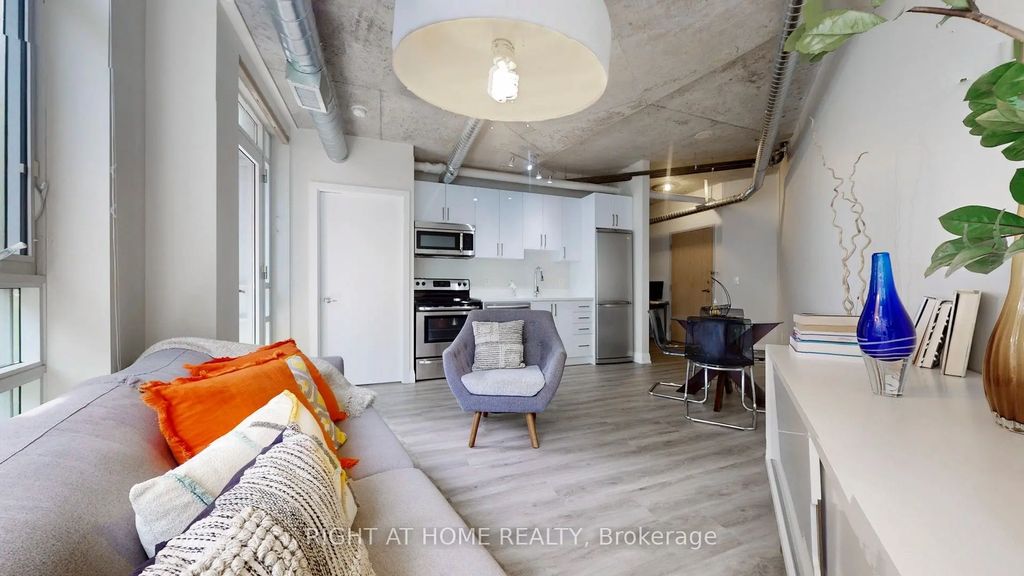 170 Sudbury Street 415, Toronto C01