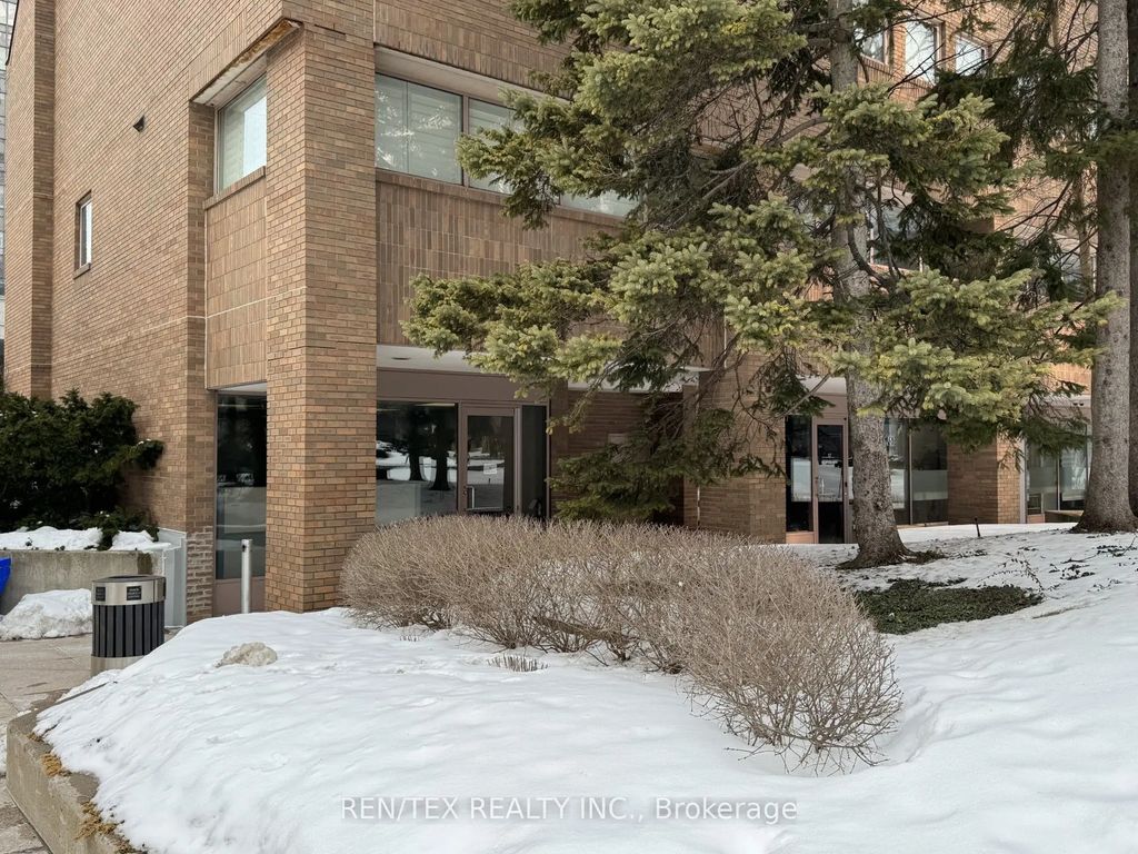 19 Hendon Avenue, Toronto C07