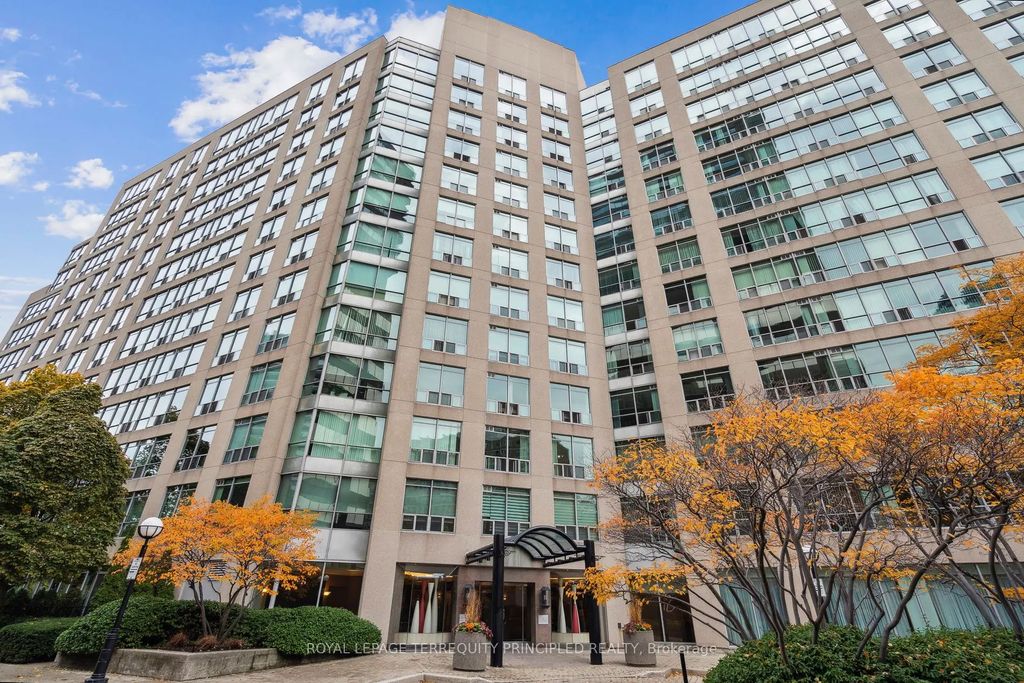 942 Yonge Street 418, Toronto C02
