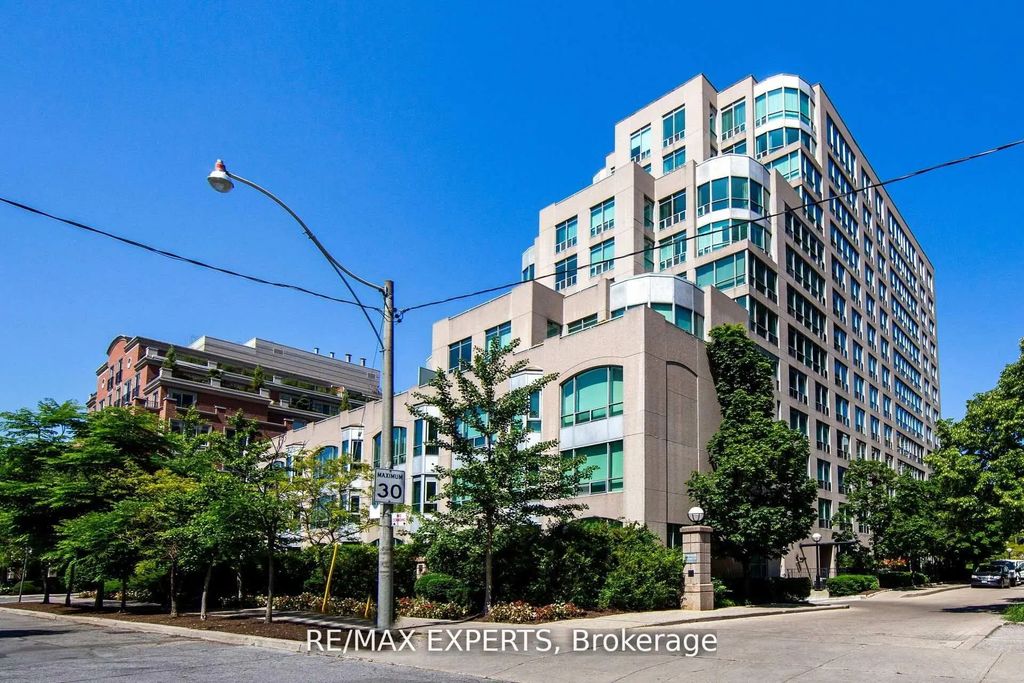 942 Yonge Street 1006, Toronto C02