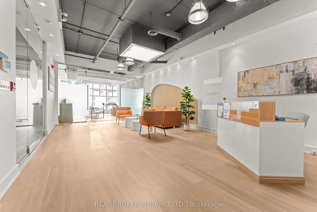 21 Camden Street 501, Toronto C01