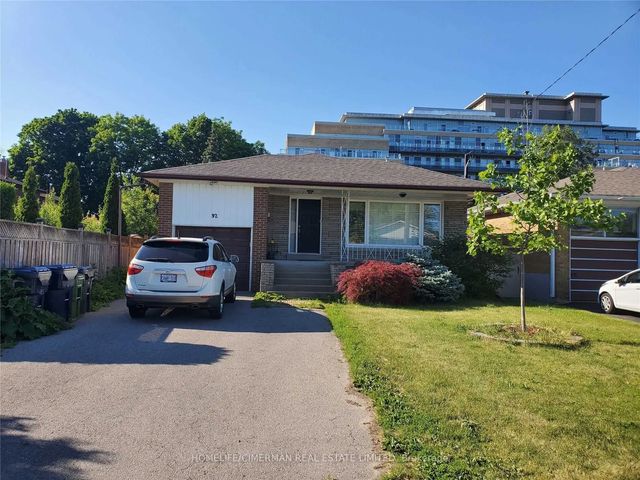 92 Alexis Boulevard Basement Unit 1, Toronto C06