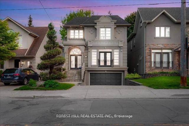 313 Broadway Avenue, Toronto C12