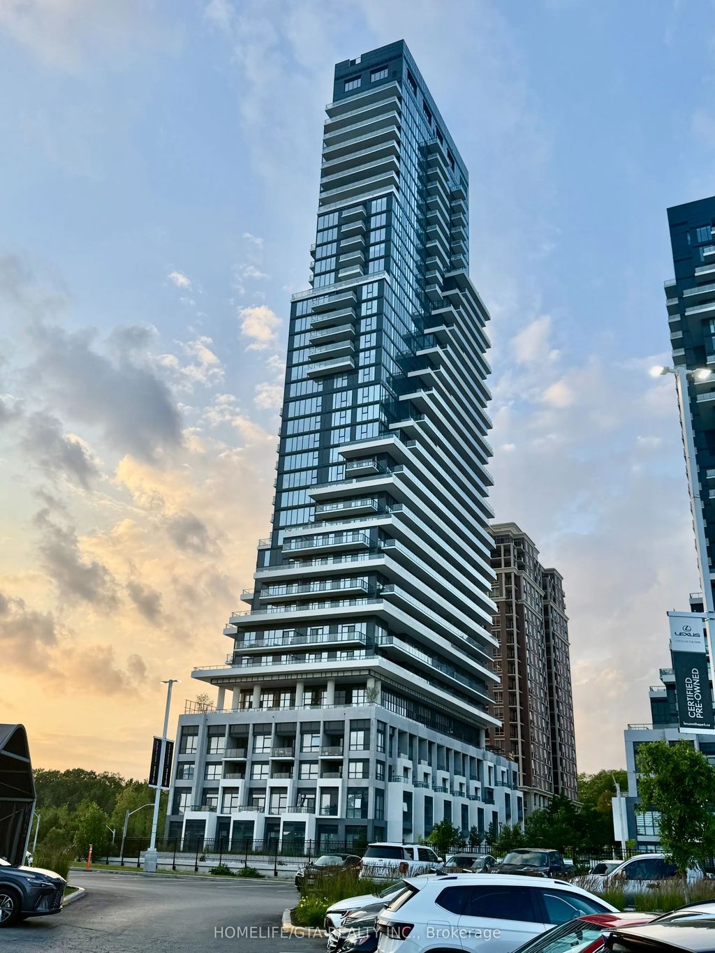 10 Inn On The Park Drive 605, Toronto C13