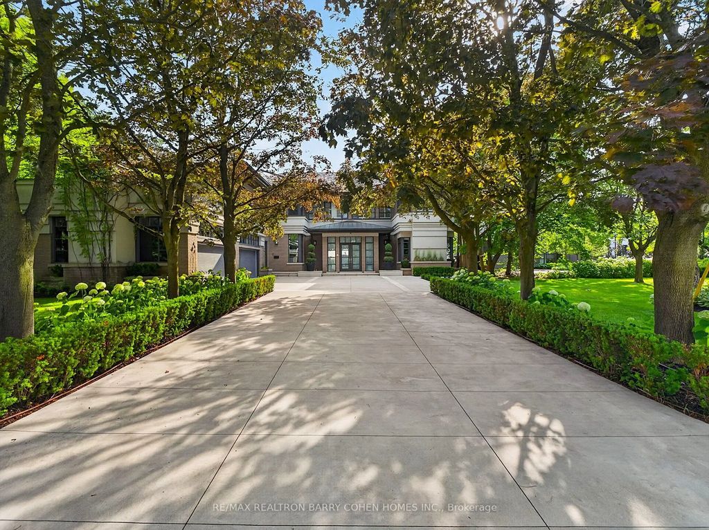 17 Alderbrook Drive, Toronto C13
