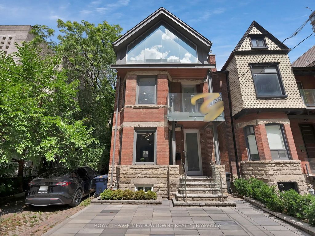 544 Richmond Street W, Toronto C01