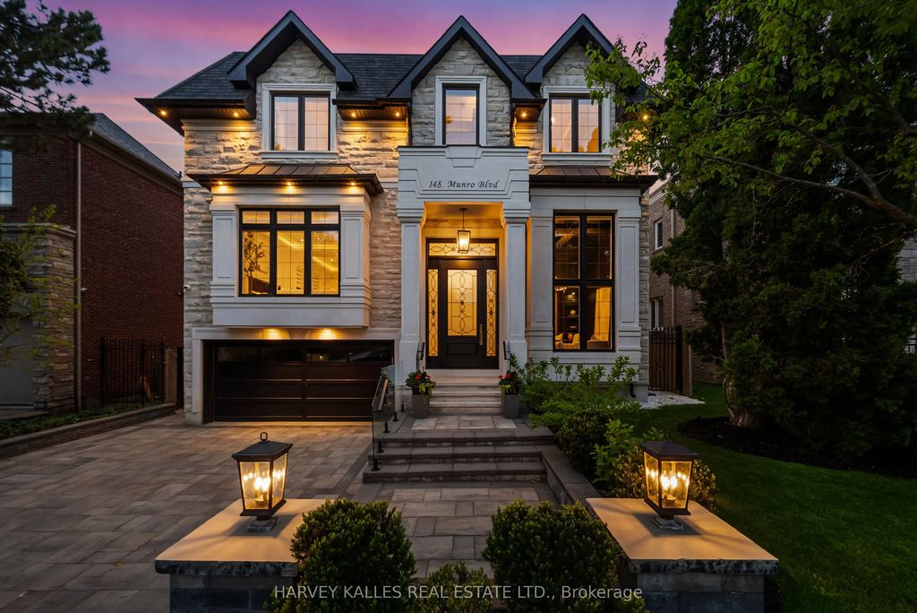 148 Munro Boulevard, Toronto C12