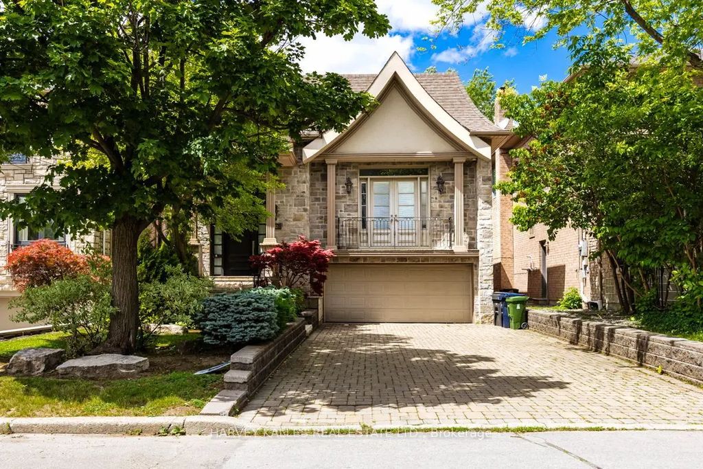 562 Bedford Park Avenue, Toronto C04