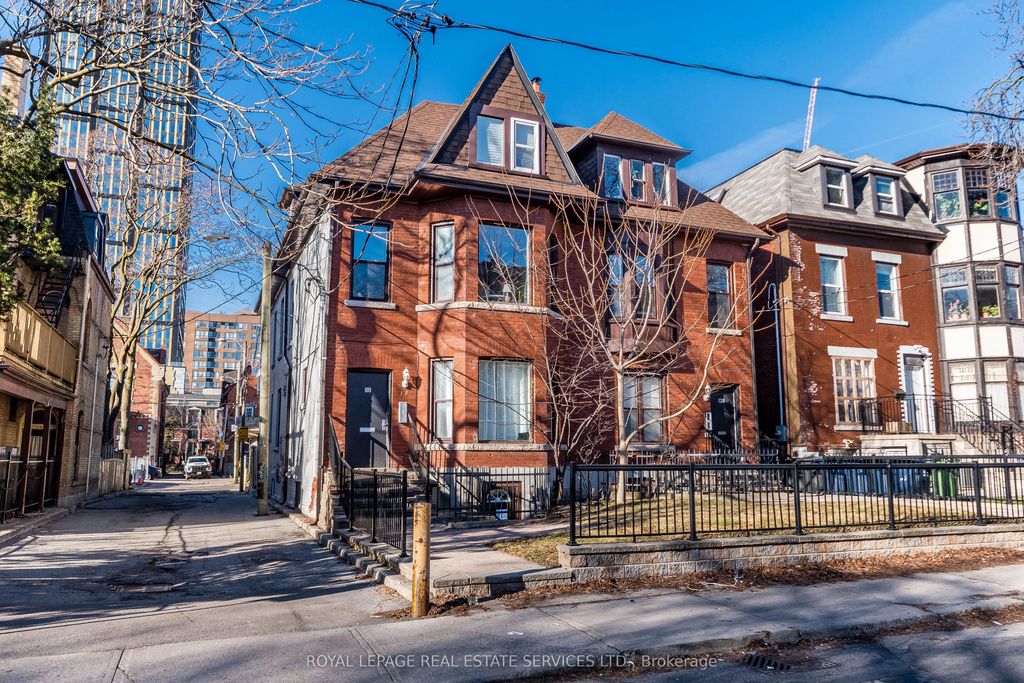 118 Pembroke Street 1, Toronto C08