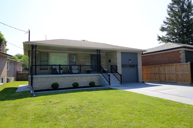 215 Honiton Street, Toronto C06