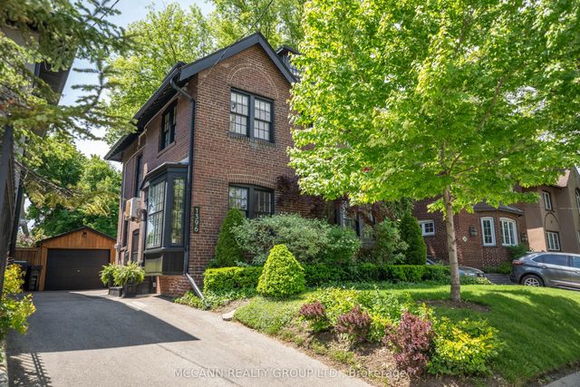 1396 Mount Pleasant Road, Toronto C04