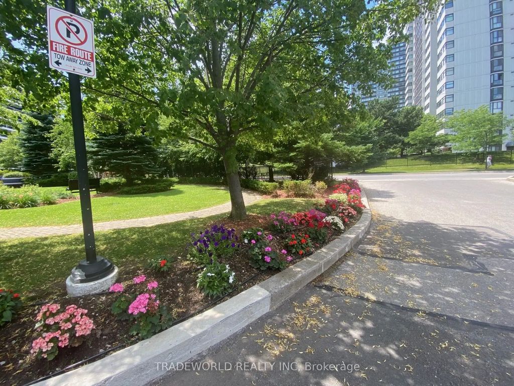 135 Antibes Drive 1506, Toronto C07