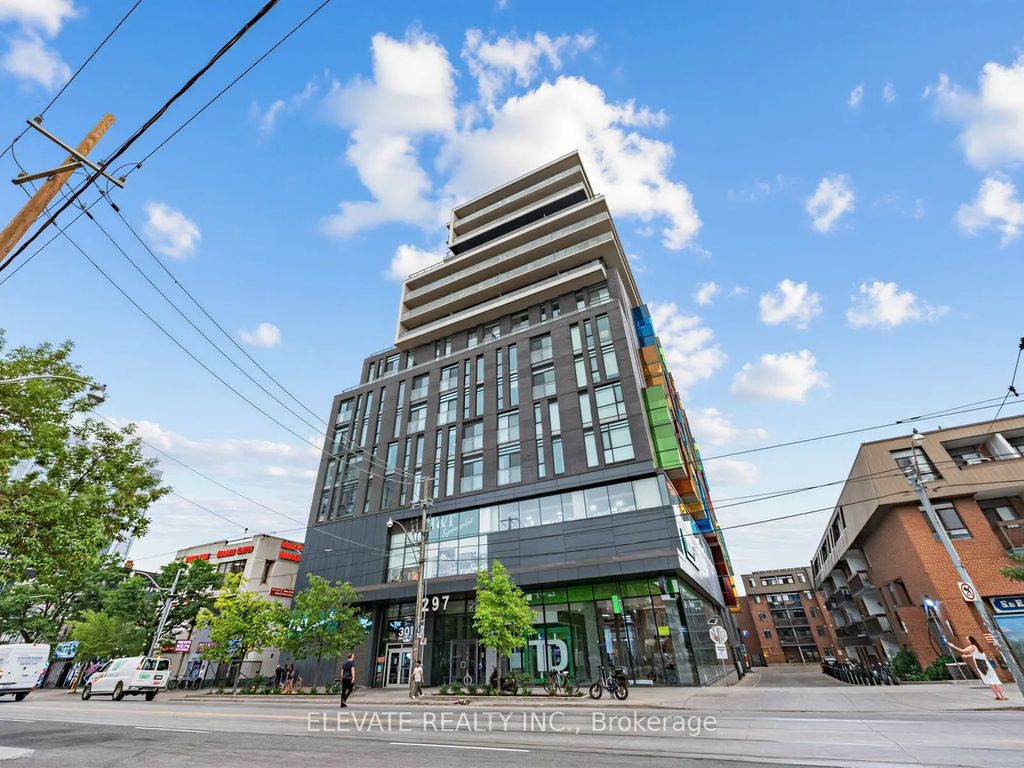 297 College Street 926, Toronto C01