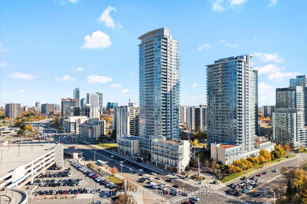 70 Forest Manor Road 217, Toronto C15