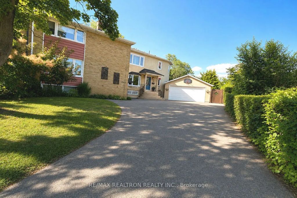 20 Redwing Place, Toronto C13