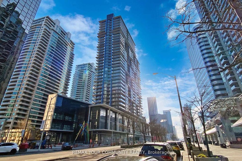 4955 Yonge Street 2117, Toronto C14