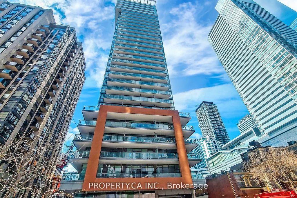 8 Mercer Street 710, Toronto C01