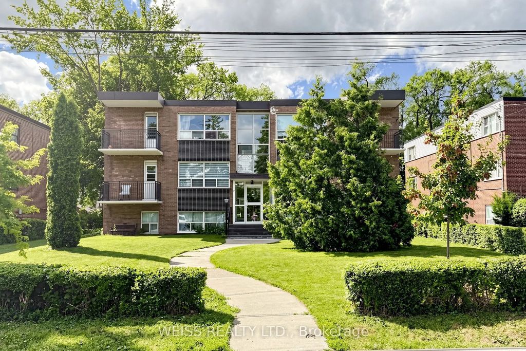 17 Fraserwood Avenue 4, Toronto C04