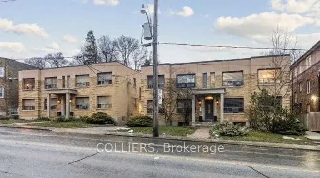 1703-1705 Bathurst Street, Toronto C03