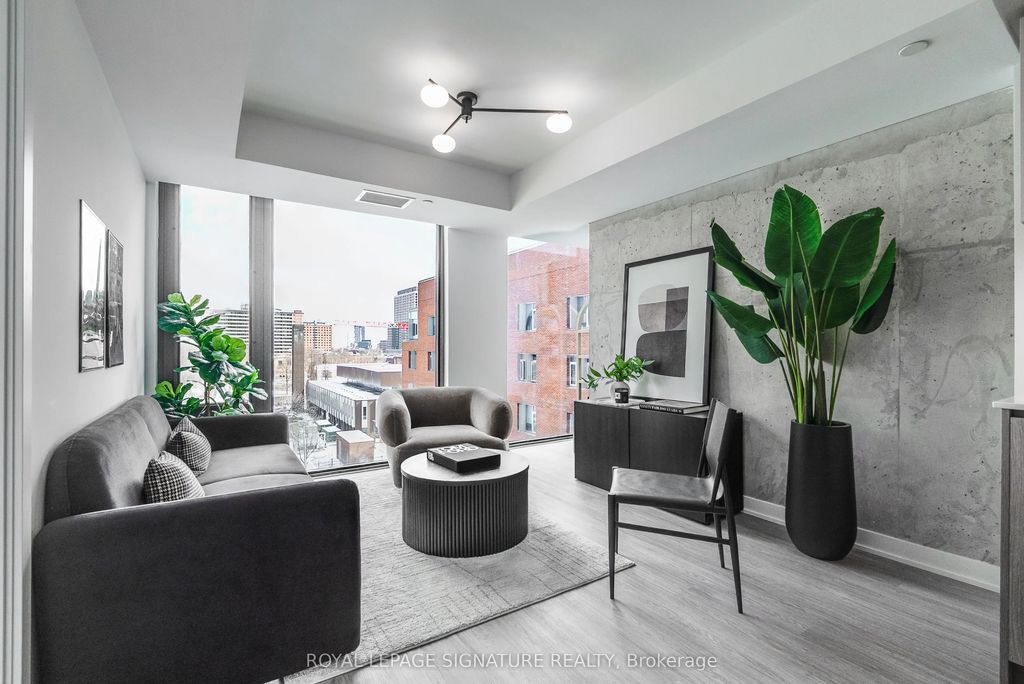 47 Mutual Street 605, Toronto C08
