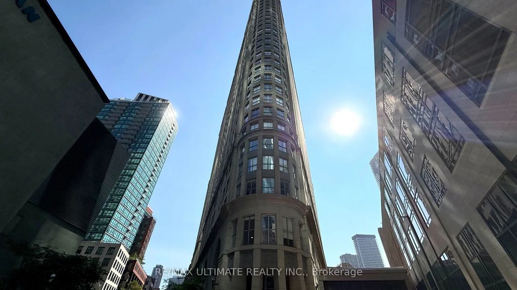 25 The Esplanade N/a 913, Toronto C08