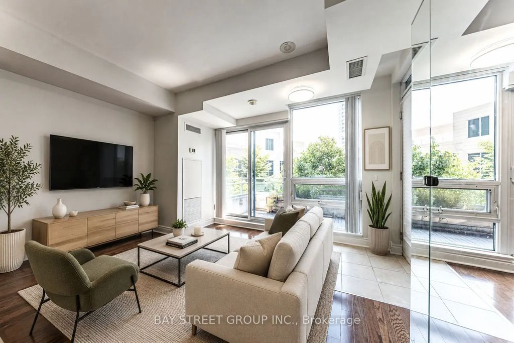 31 Olive Avenue 221, Toronto C14