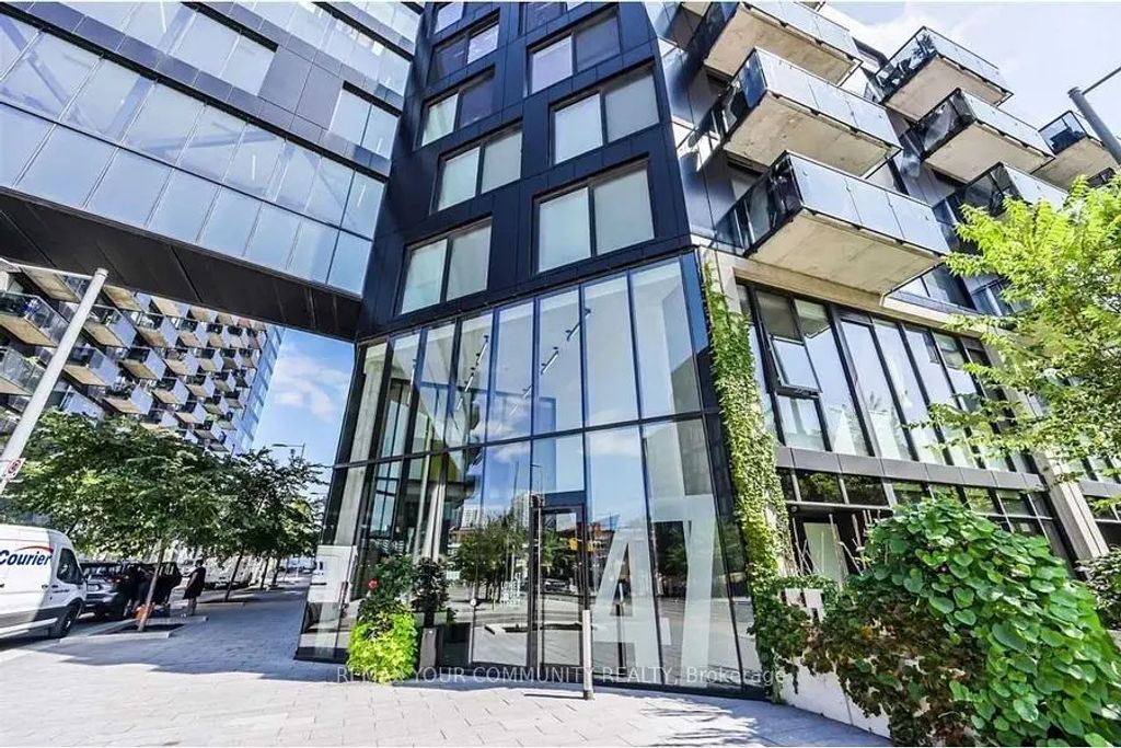 47 Lower River Street Ph33, Toronto C08