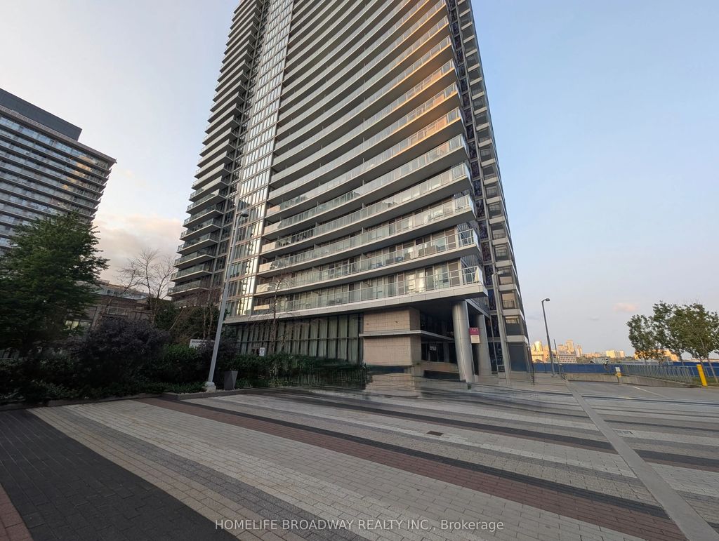 121 Mcmahon Drive 3609, Toronto C15