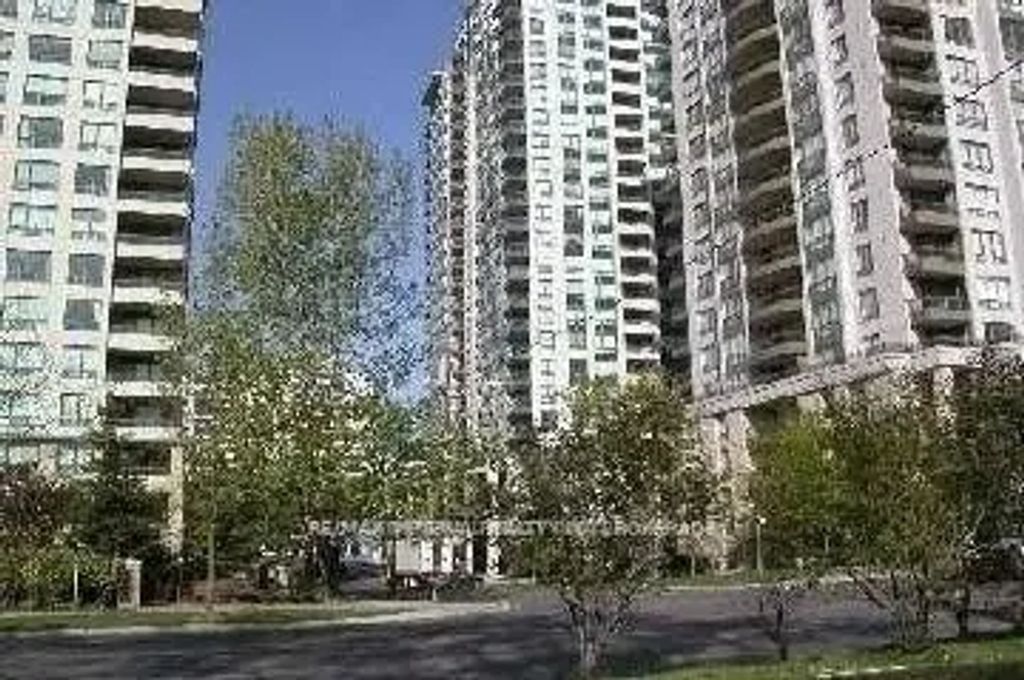 18 Parkview Avenue 1610, Toronto C14