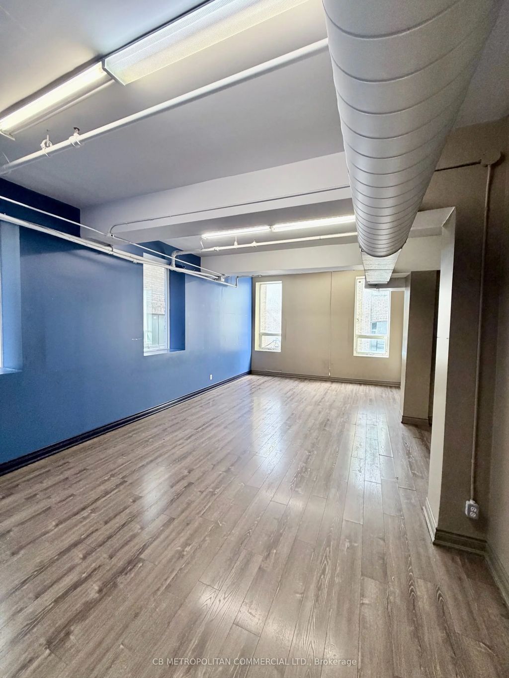 69 Queen Street E 200, Toronto C08