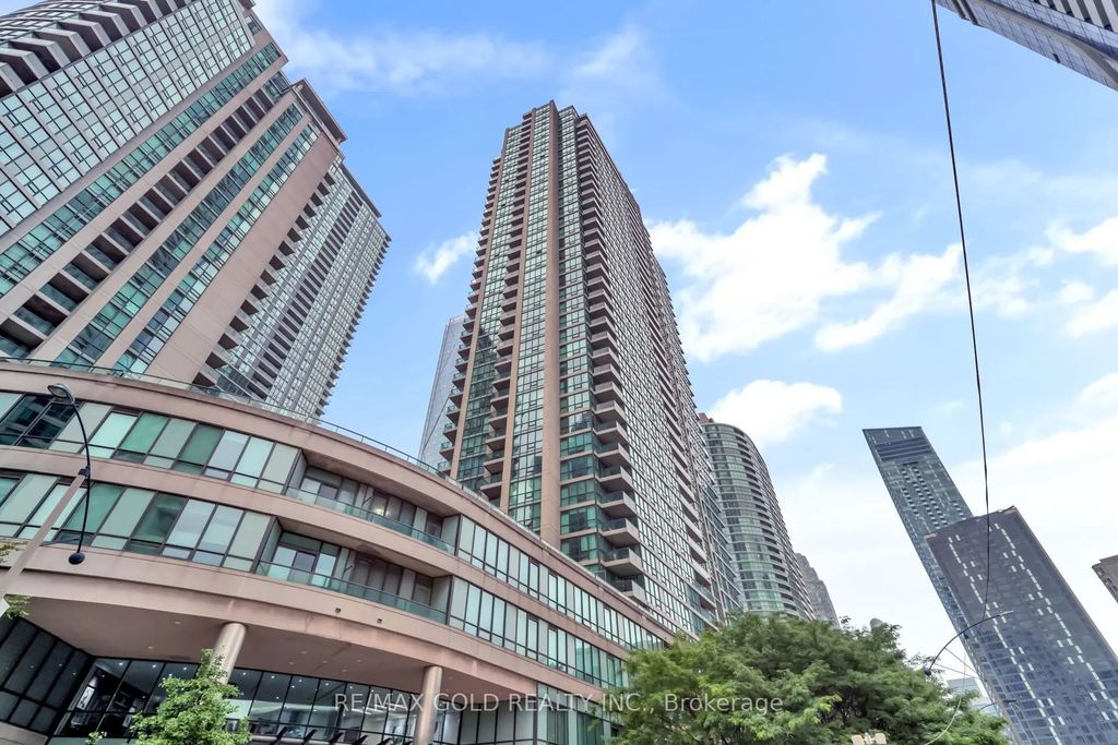 16 Yonge Street 1808, Toronto C01