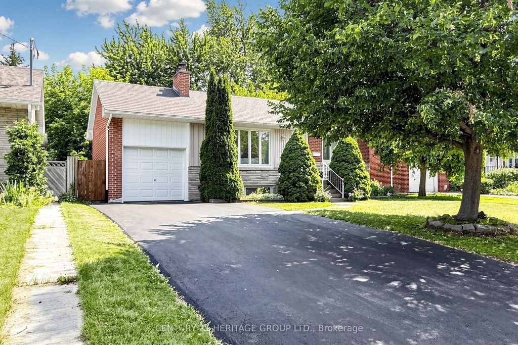 11 Elynhill Drive, Toronto C07