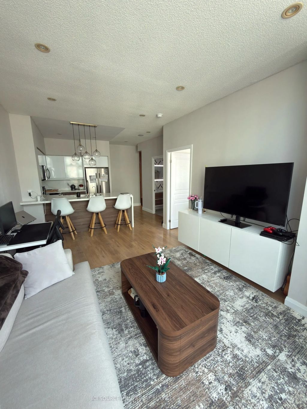 509 Beecroft Road Ph09, Toronto C07