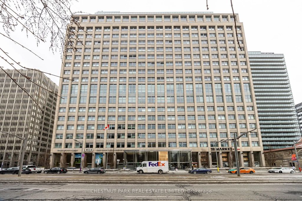 111 St Clair Avenue W 416, Toronto C02