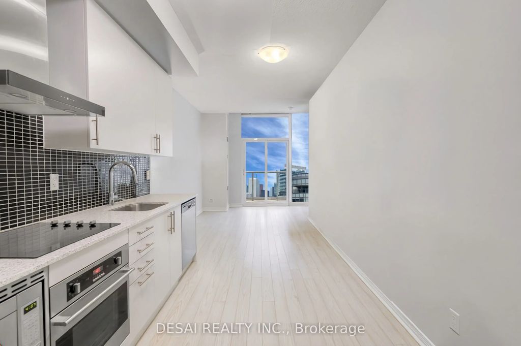 352 Front Street W 2321, Toronto C01