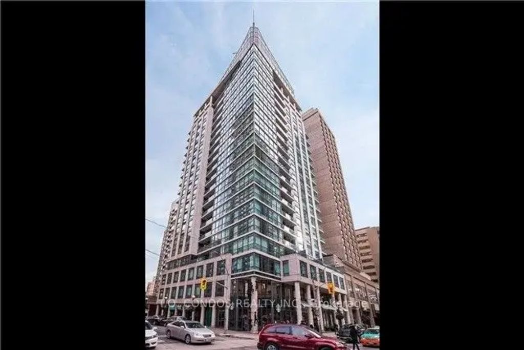 1121 Bay Street 2001, Toronto C01