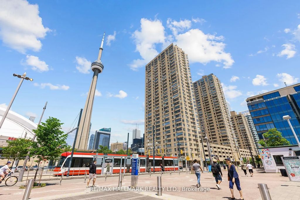 270 Queens Quay W 2903, Toronto C01