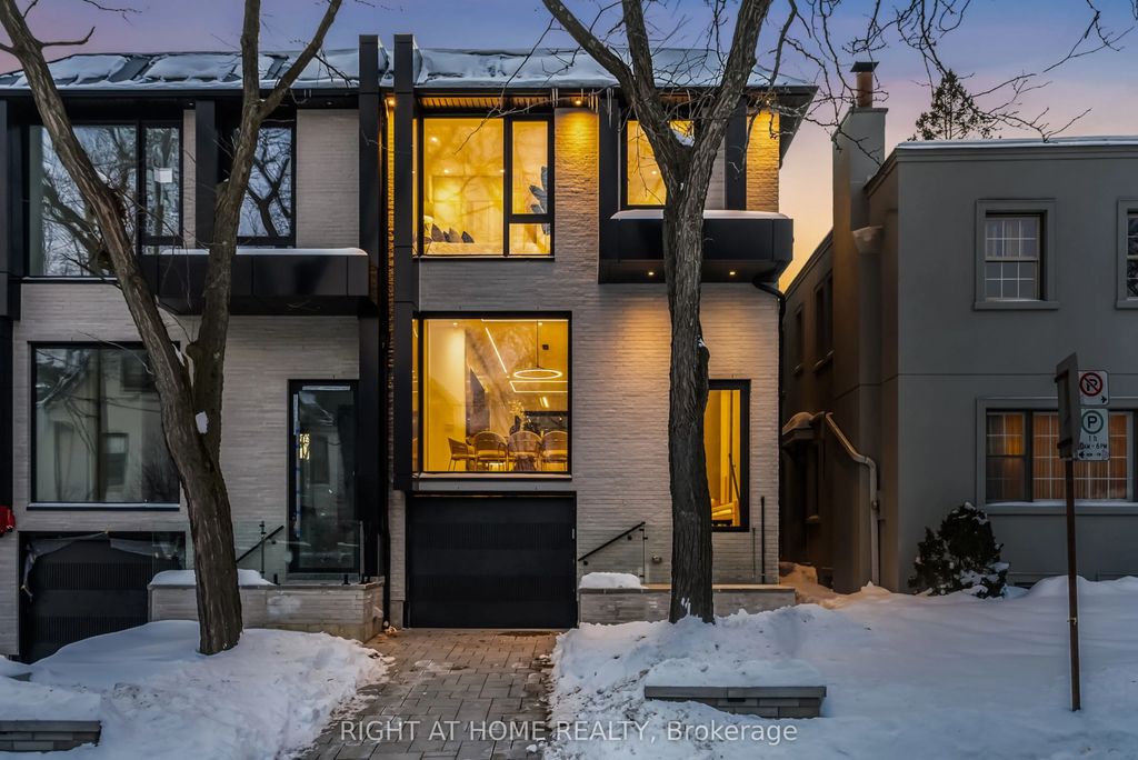 74b Rathnelly Avenue, Toronto C02