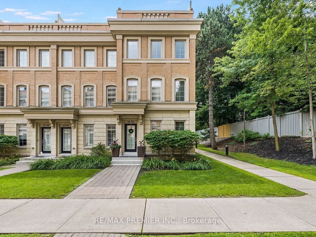 30 Hargrave Lane 14, Toronto C12
