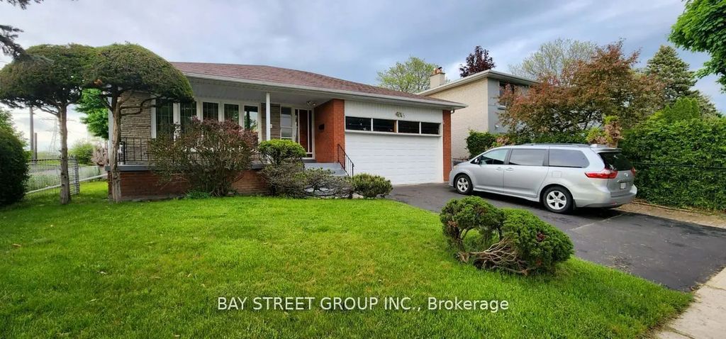45 Pineway Boulevard Room1, Toronto C15