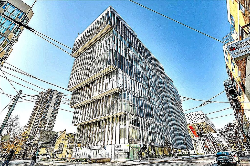 50 Mccaul Street 805, Toronto C01