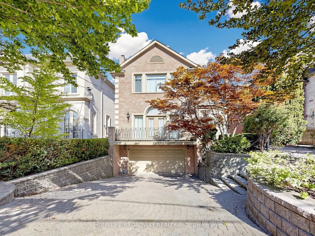 149 Dunvegan Road, Toronto C03