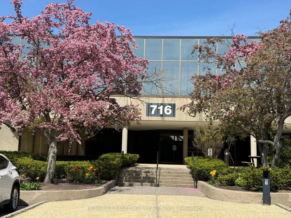 716 Gordon Baker Road 710, Toronto C15