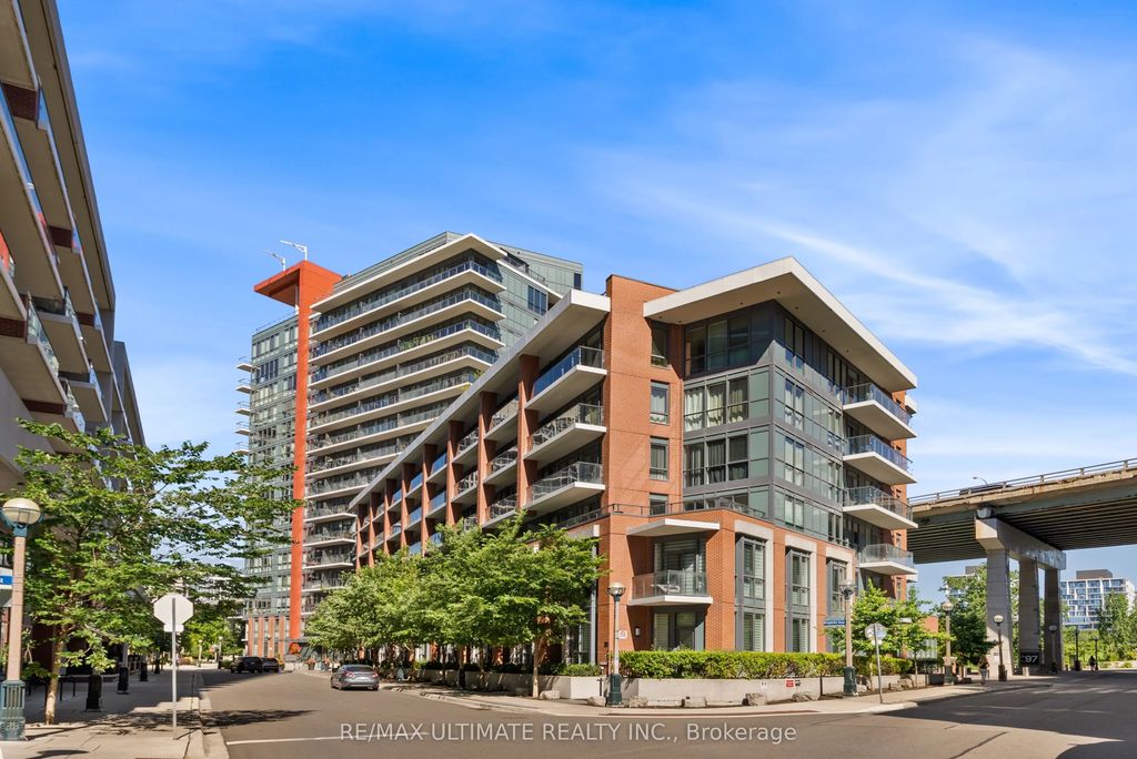 50 Bruyeres Mews 1001, Toronto C01
