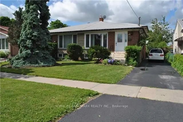 28 Roywood Drive, Toronto C13