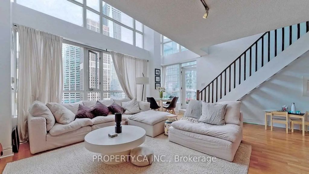 80 Cumberland Street 1110, Toronto C02