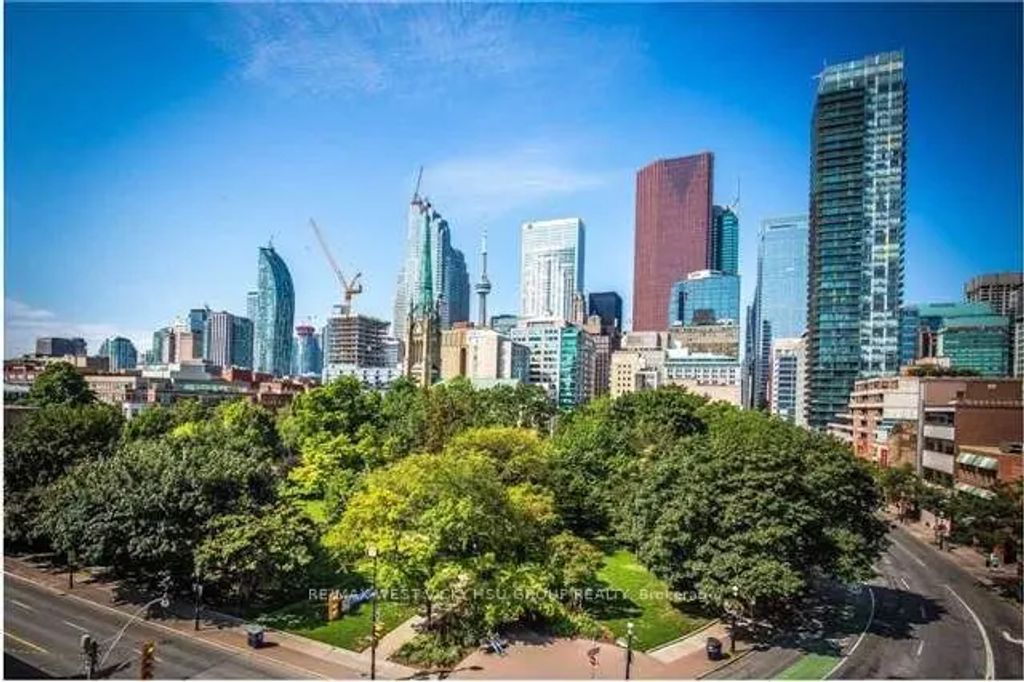 112 George Street S529, Toronto C08