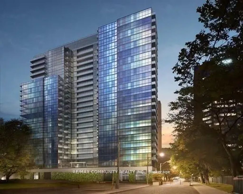 210 Simcoe Street 1514, Toronto C01